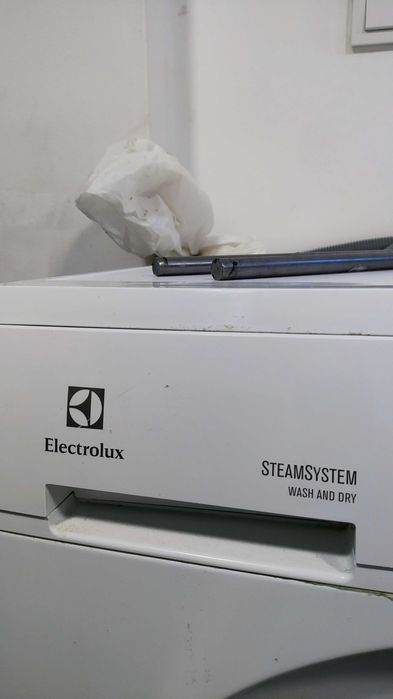 Electrolux Пералня+Сушилня 2в1