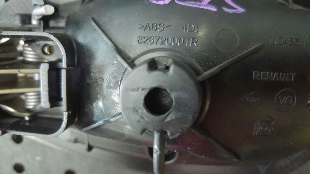 Maner usa dreapta fata renault megane 3 826720001r