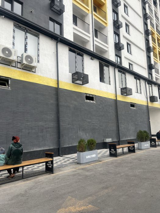 Новостройкада 50м2 квартира сотилади!!!