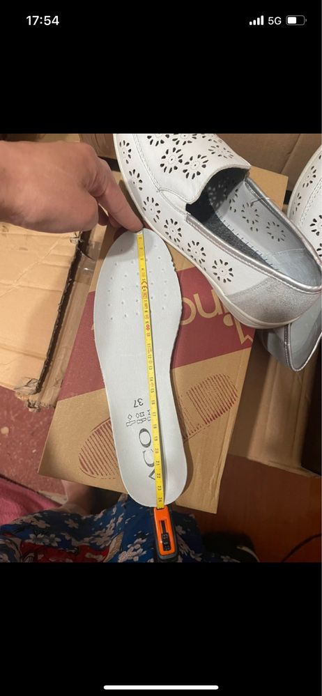 Pantofi frumosi si comozi de piele