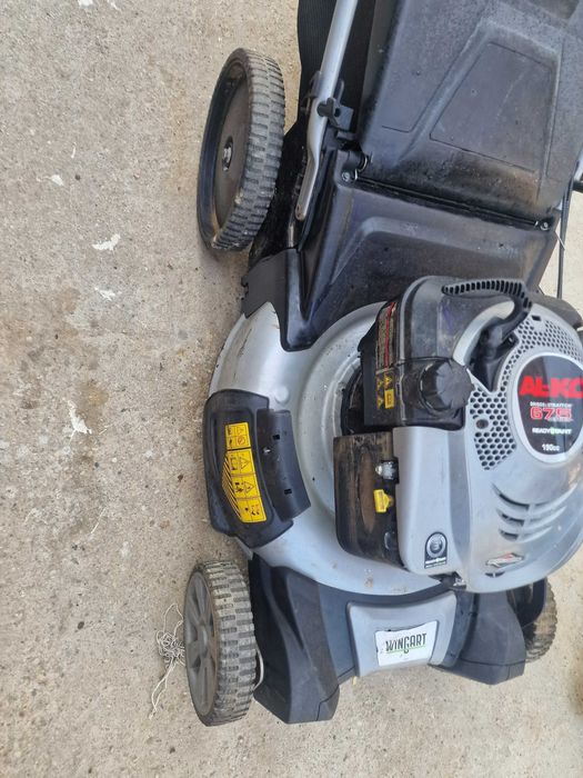 Masina de tuns iarba su gazon WINGART benzina BRIGGS 4CP Tractiune COS