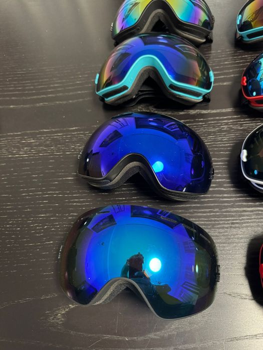 vand ochelari ski/snowboard noi (Salomon,rossignol,atomic,leki)