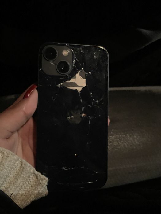 Iphone 13 продается