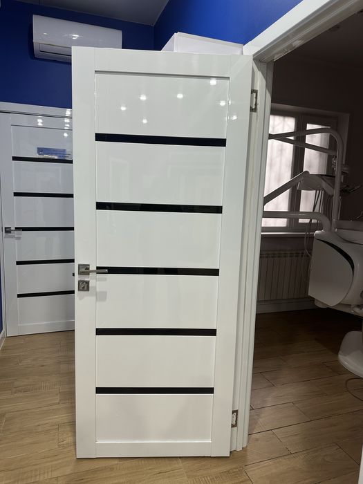 Двери б/у, срочно по договорным ценам