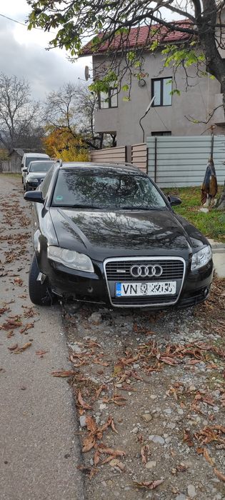 Vând  Audi A4 B7 2008 2,0 TDI.