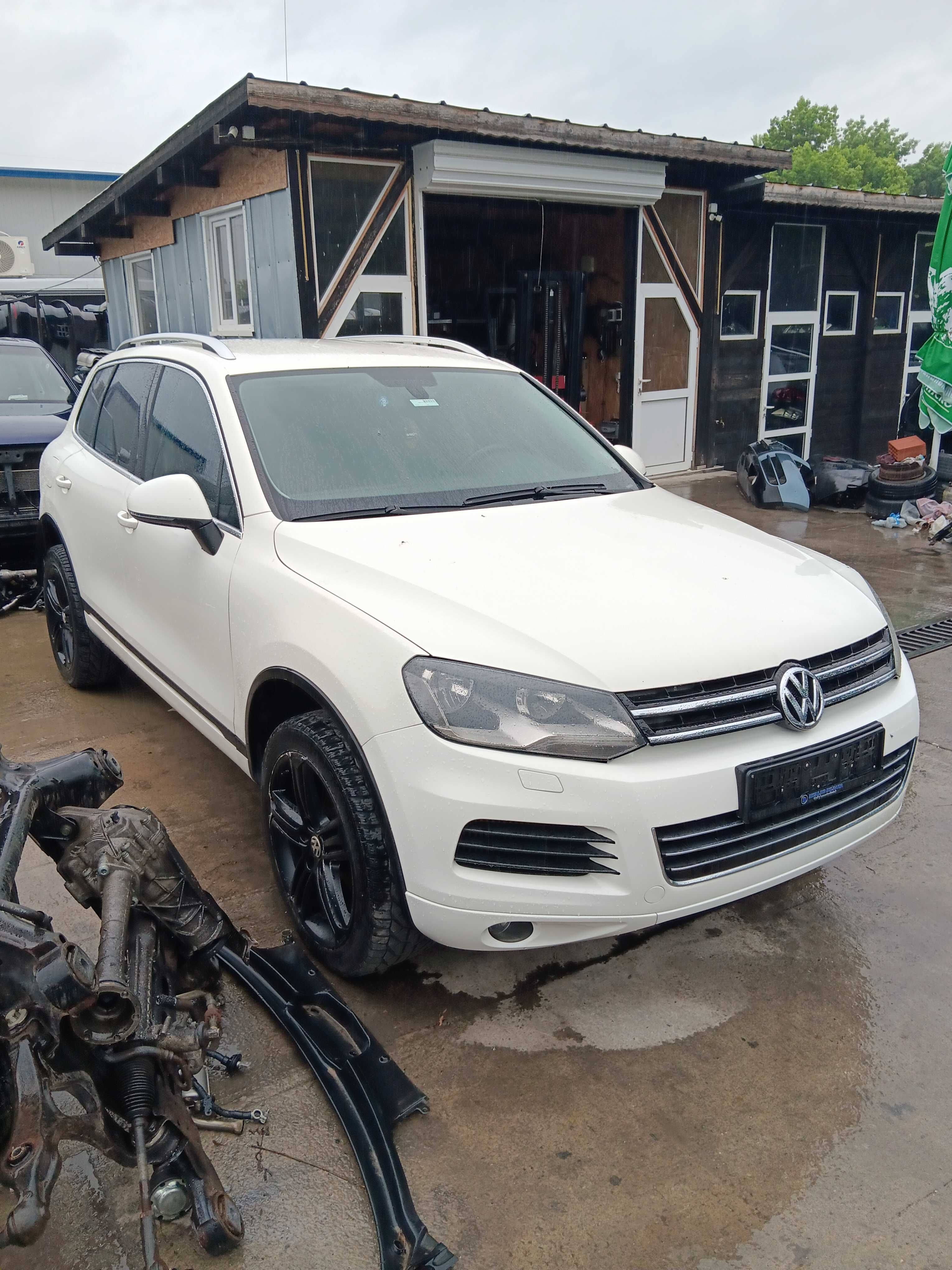 VW Touareg 3.0 TDI CAS motor  240 к.с. , 60 броя на части