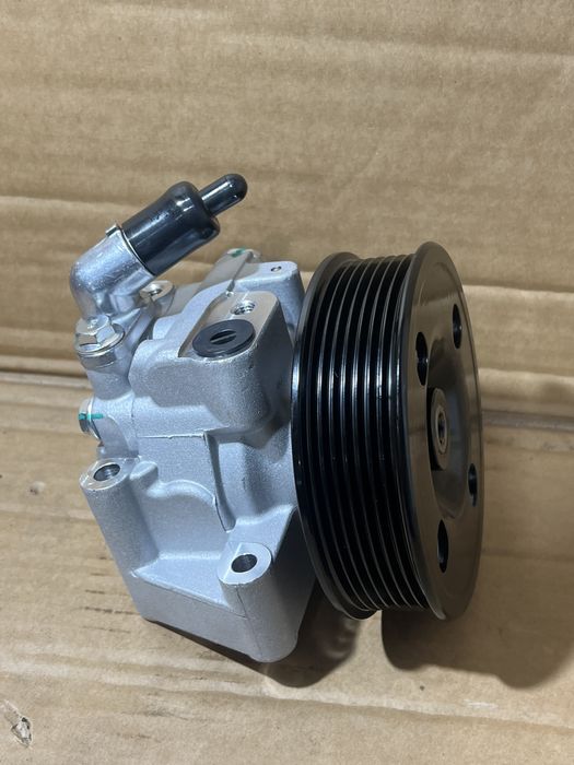 Pompa servodirectie ford transit 2,2 tdci