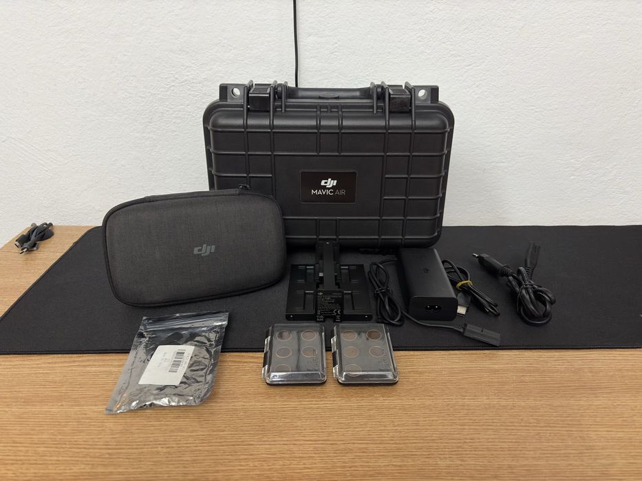 DJI Mavic Air + Fly More Combo