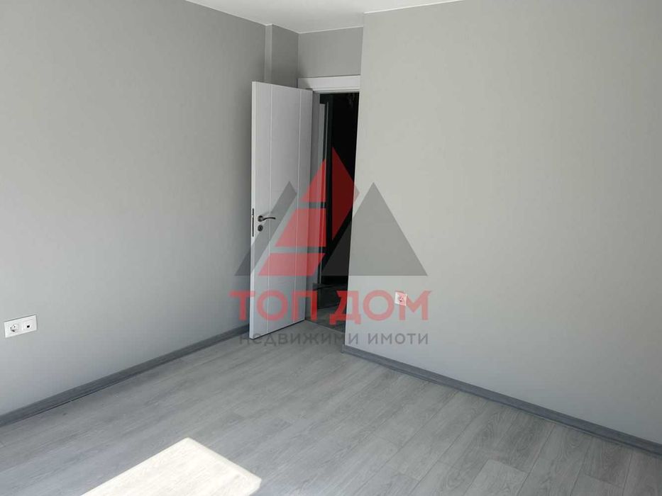 Продава се Двустаен апартамент в Варна, Владислав Варненчик - 72 кв.м за 1435 €/кв.м - Снимка #2