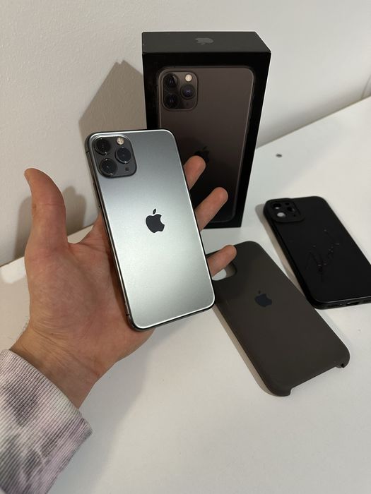 iPhone 11 PRO 100% baterie Fullbox+2 huse Stare foarte buna 12 max 13