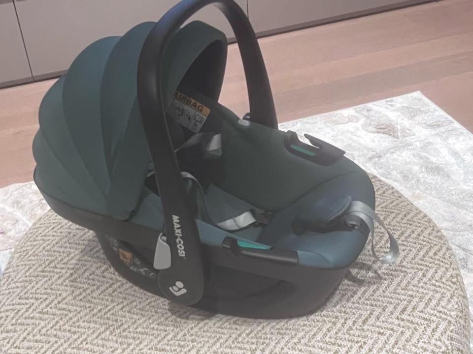 Maxi-Cosi Комбинирана количка Plaza Plus 2в1