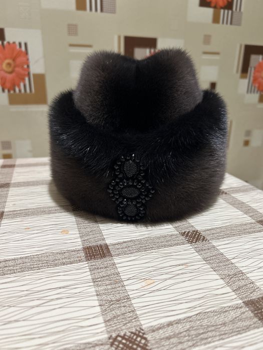 Продам норковую шапку