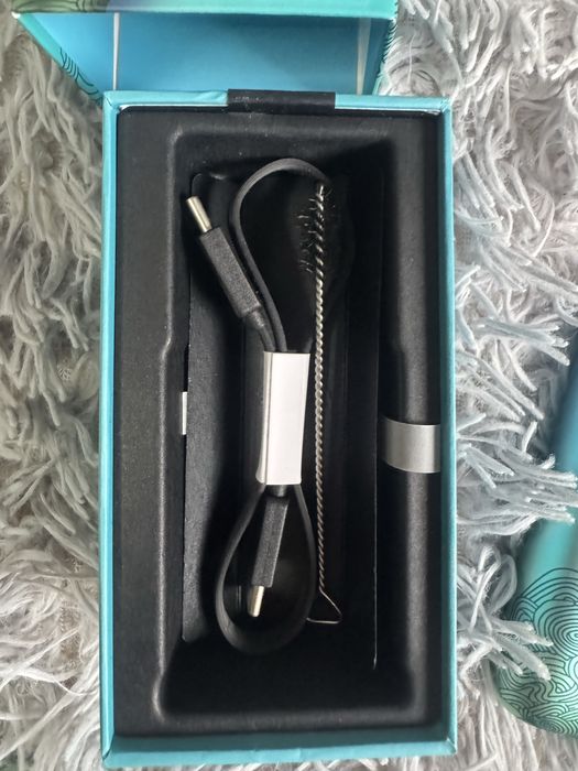 Set glo editie limitată+ Veev+ pachet veo + bricheta cadou