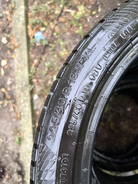 Зимни гуми Continental 225/40R18