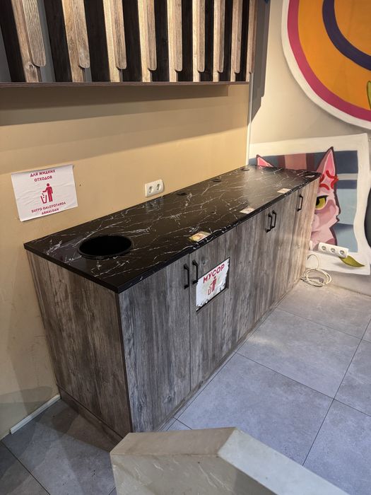 Мебель кухня, островок под мусор и воду