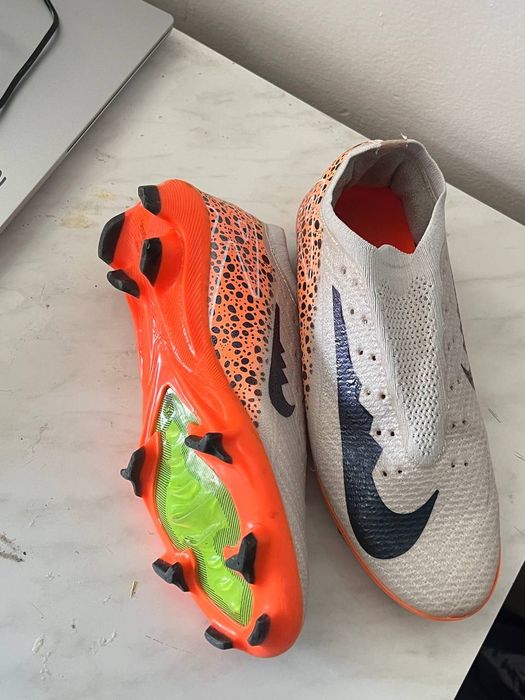 Professional Nike Mercury FG butsi (neon-orange)