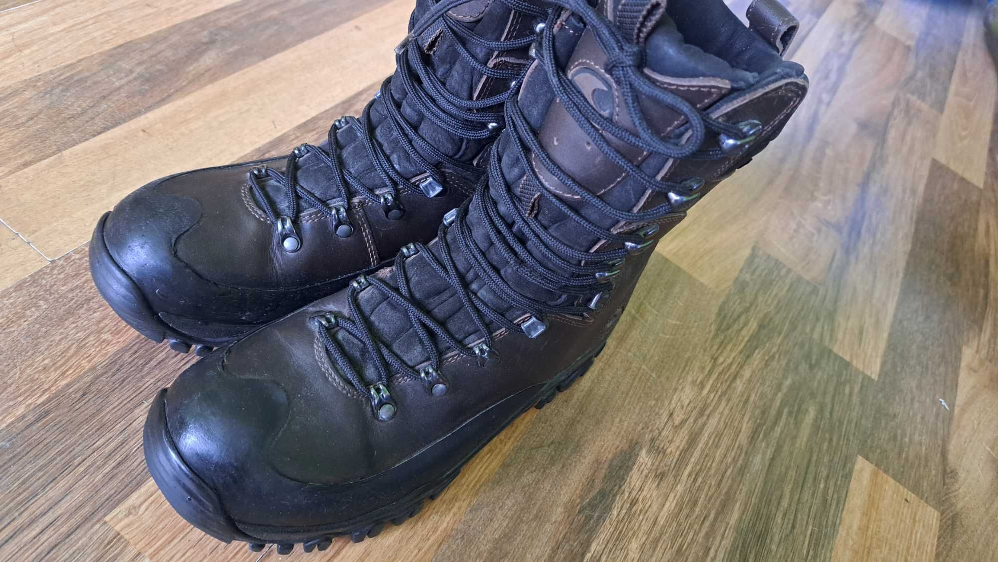 GARMONT,LOWA,Alfa 48,HANWAG,Тimberland-4 чифта,Grisport,ECCO,VIKING