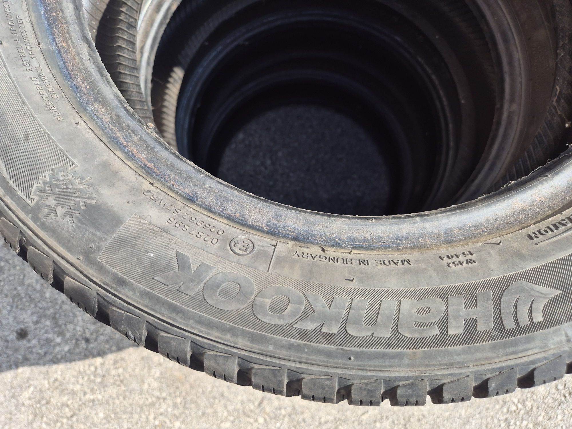 4бр. 175/60/15 гуми Hankook winter I CEPT RS2 летни зимни