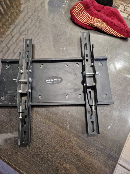 Кронштейн на lg продам