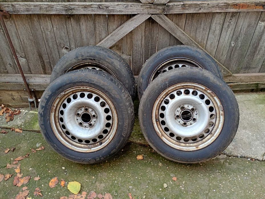 Anvelope iarna + jante originale Mercedes