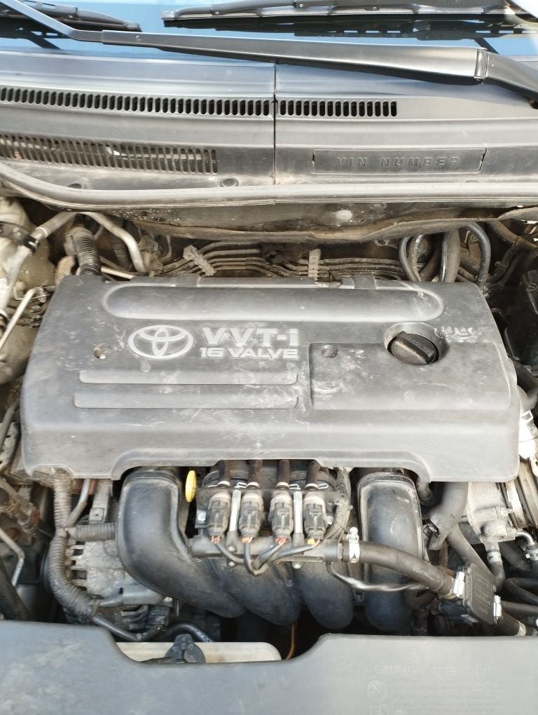 Toyota Corolla Verso 1,8 vvti бензин/газ