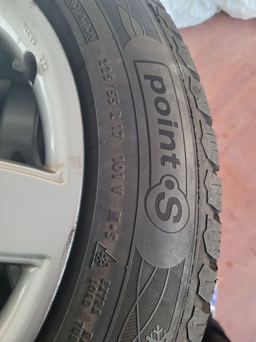 Roti BMW  iarna 225/55/17 Anvelope ca noi 8mm.