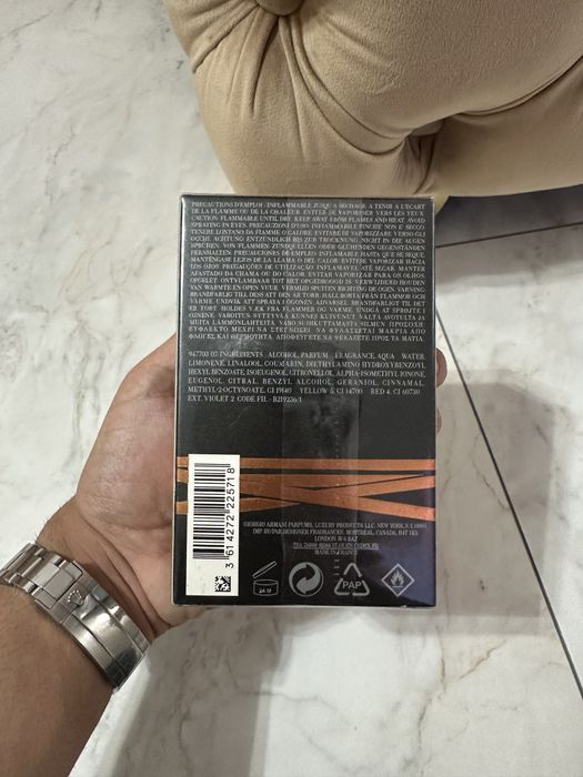 Parfum Armani Stronger With You Intenseli