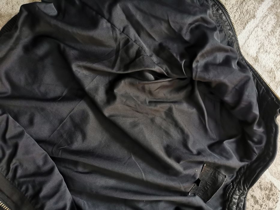 Bershka естествена кожа