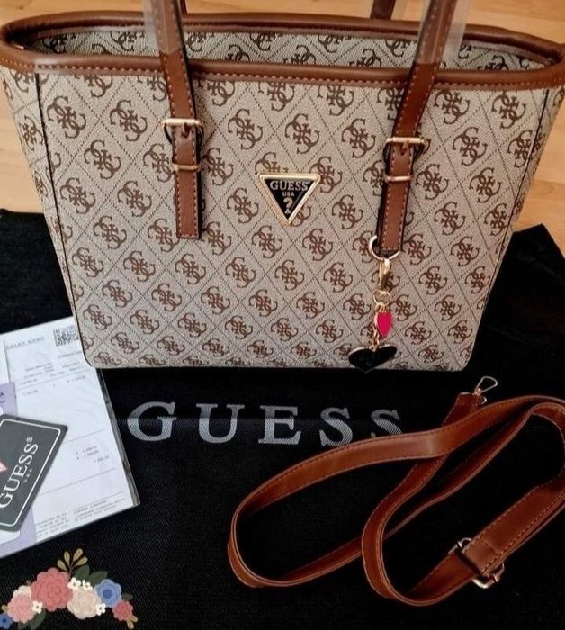 Geanta Guess,super model, material textil,saculet, etichetă