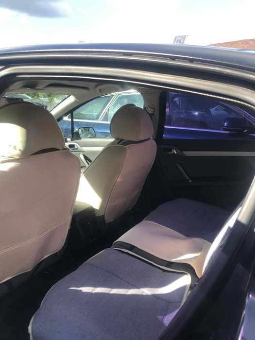 Se dă spre vânzare Peugeot 407