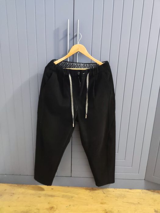 Продам. Брюки. Теплые. Микровилвет. Срочно. Астана. 52-р