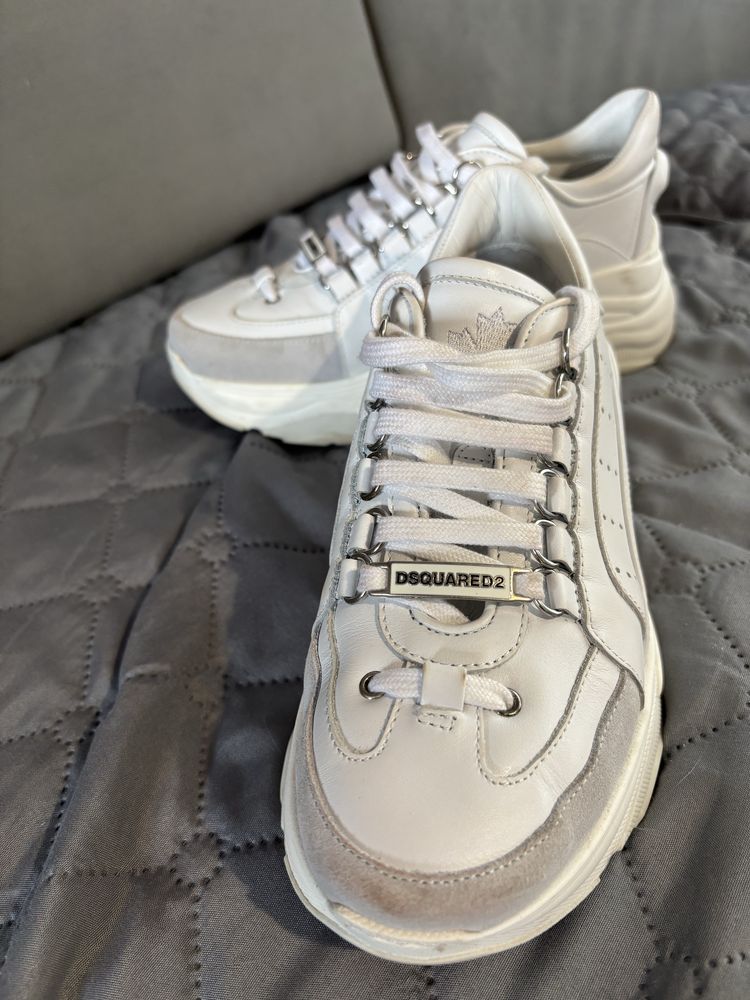 Оригинални дамски обувки Dsquared