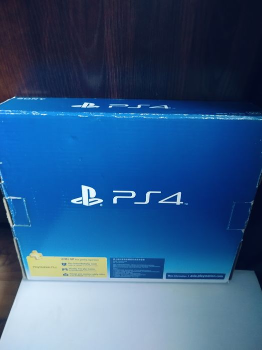 PS4 1TB 2ta orig joystik