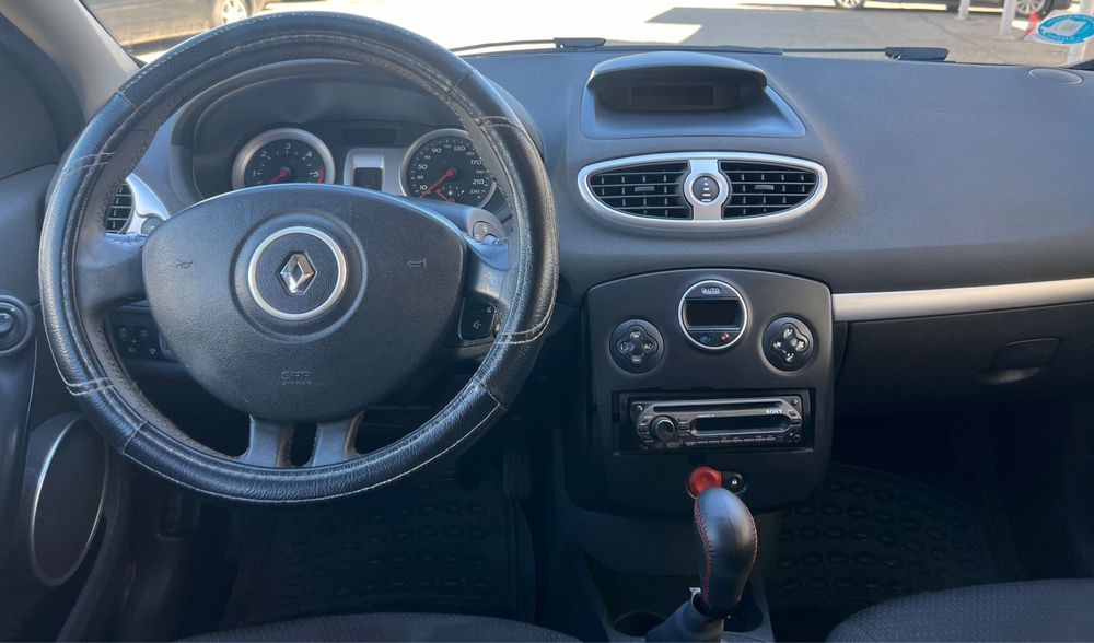 Renault Clio 1.5