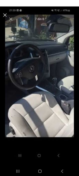 Vand sau schimb mercedes