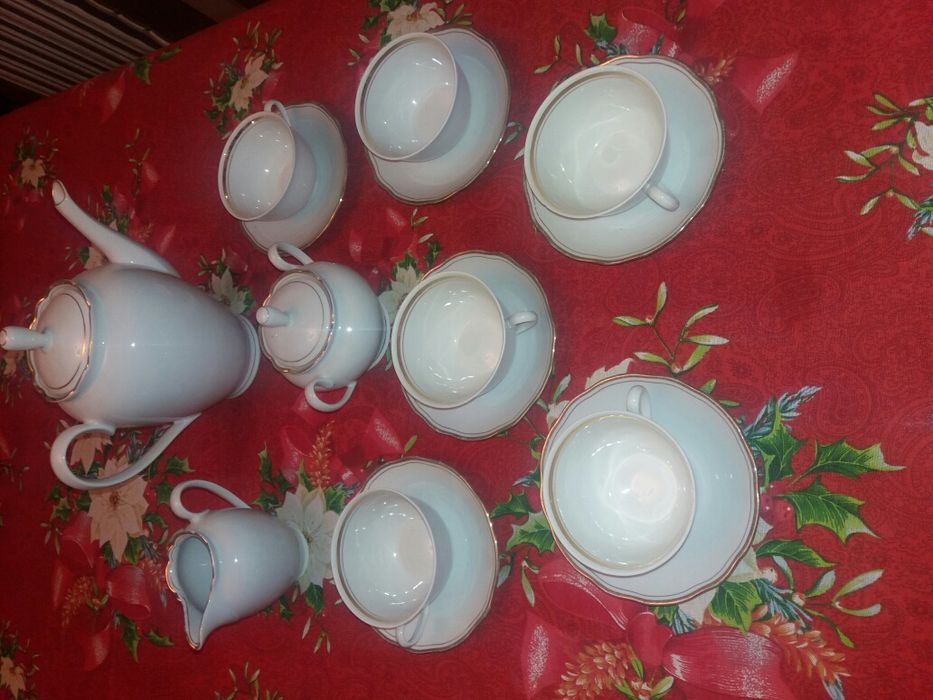 Serviciu cafea de portelan fin