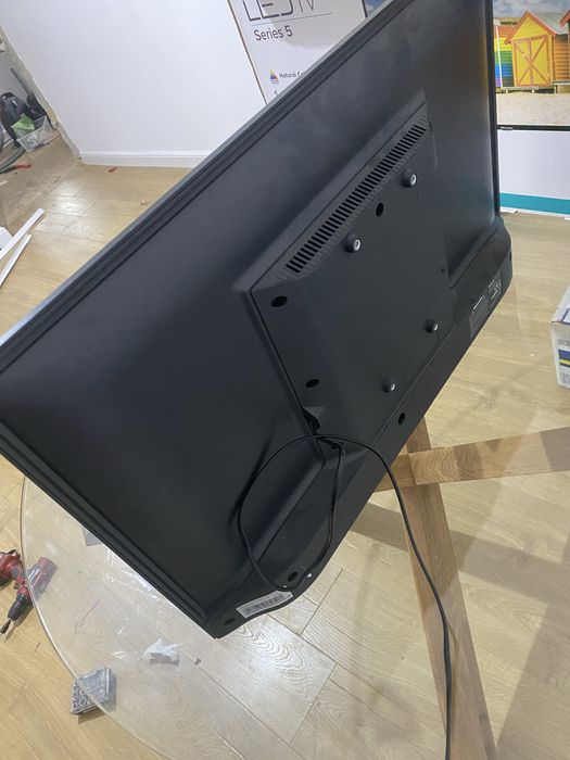 Televizor Hinsense LEDTV seria 5 80cm
