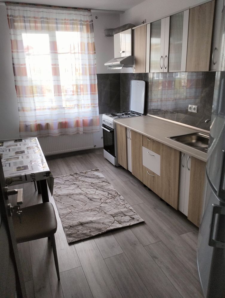 Chirie apartament