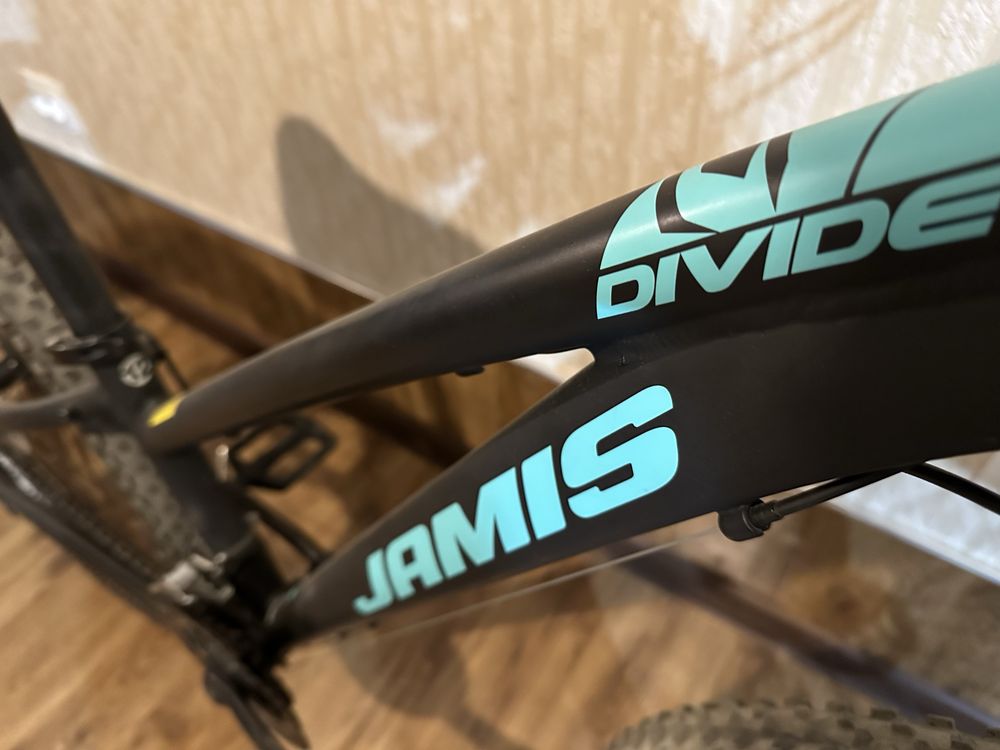 Велосипед Jamis Divide 27.5