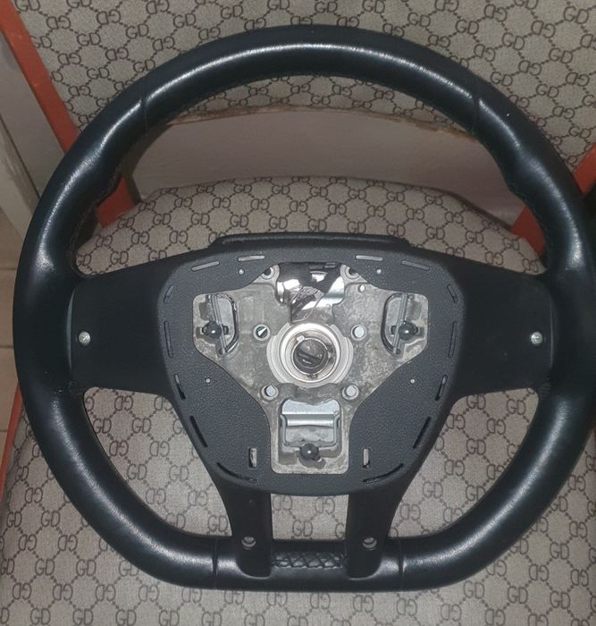 Мерс руль сотилади спарк авео жентрага тушади