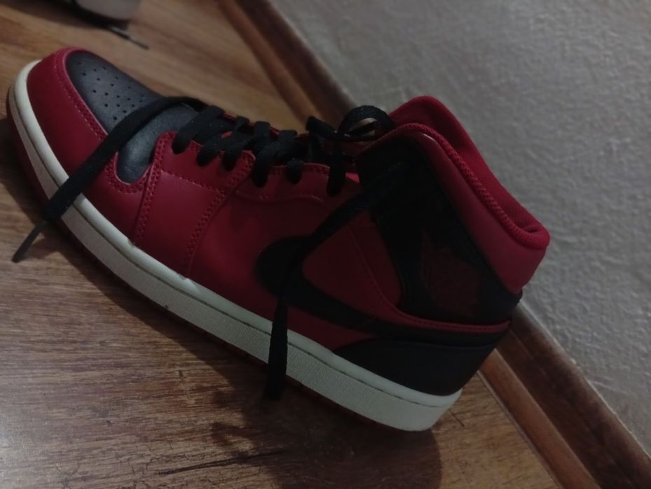 ADIDAȘI Nike Air Jordan 1 Mid originali