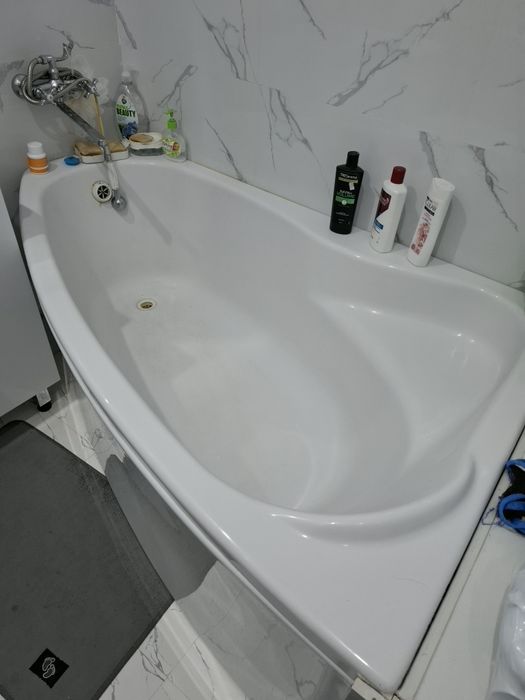 Продается ванна джакузи