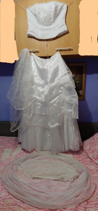 Rochie mireasă mărime M
