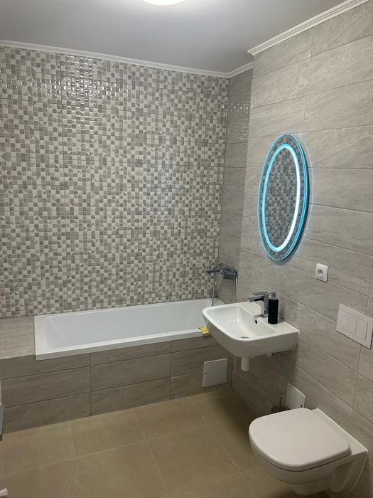 Închiriez apartament Maurer