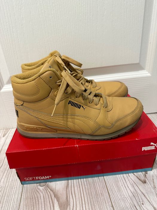 Маратонки Puma и adidas