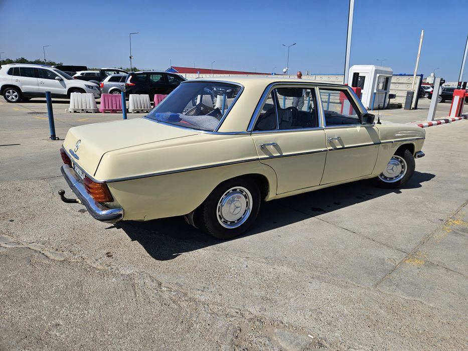 Mercedes-Benz W 115 2.2d an 1974!