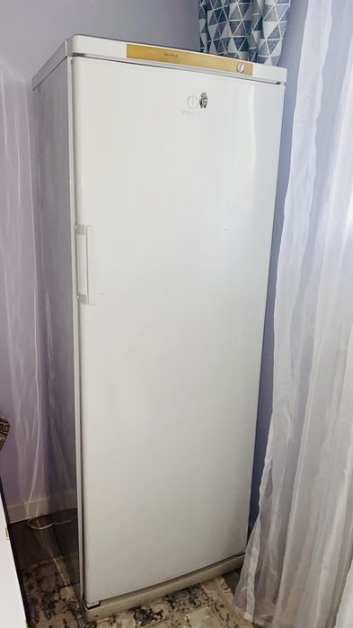 Морозильник Indesit