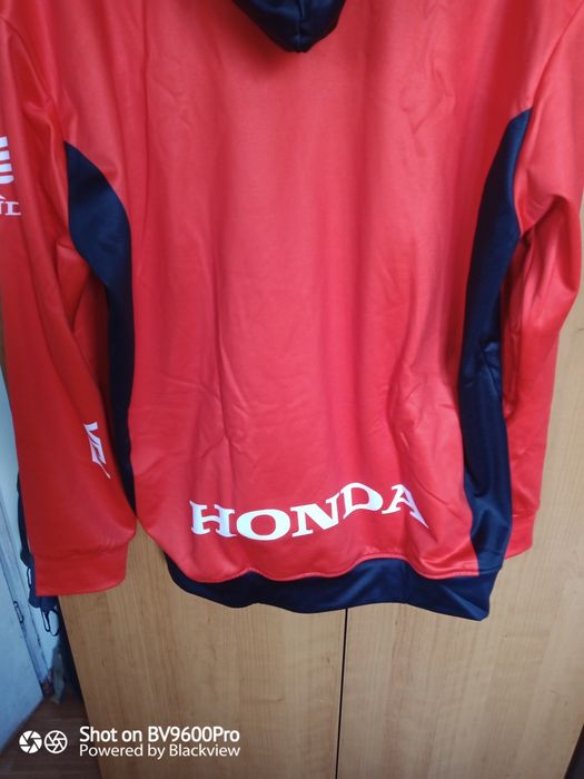 Суитчер с качулка на HONDA два модела!