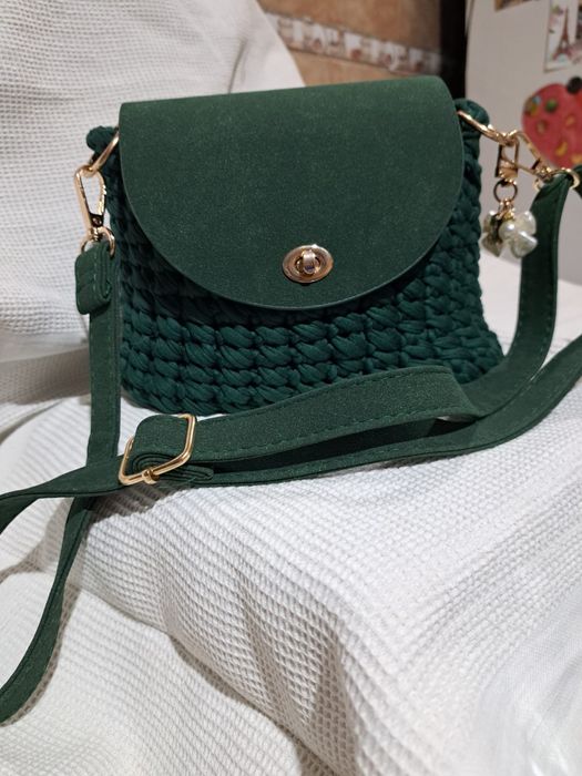 Genti de mana/unar lucrate manual