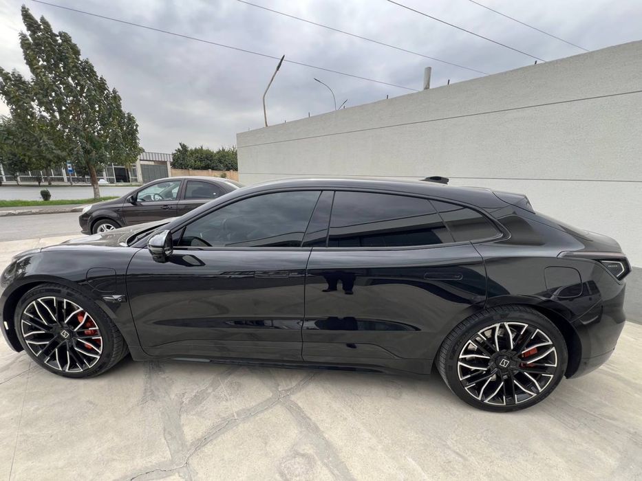 zeekr 001 z sport